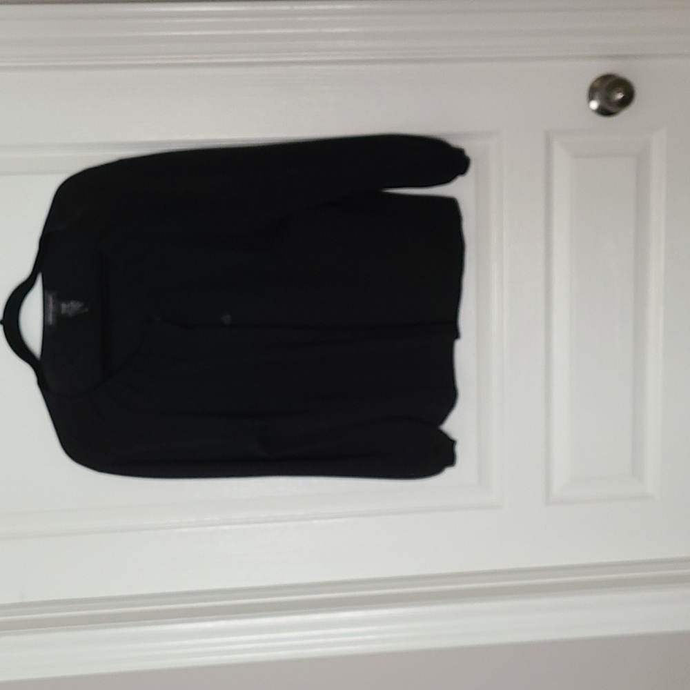 Sweater - Picture 4 of 4